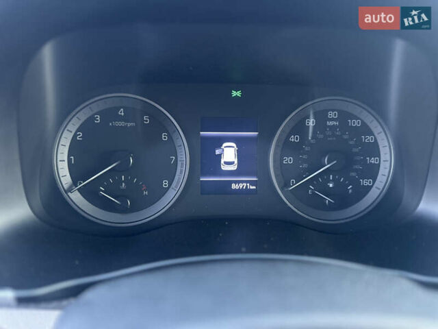 Хендай Туксон 2019 в Ивано-Франковске на Automoto.ua Серый Хендай Туксон, объемом двигателя 2 л и пробегом 86 тыс. км за 17500 $, фото 21 на Automoto.ua