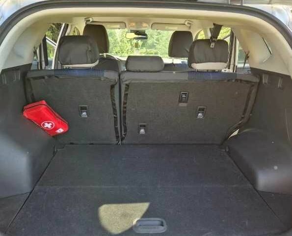 Серый Хендай Туксон, объемом двигателя 2 л и пробегом 105 тыс. км за 11000 $, фото 6 на Automoto.ua