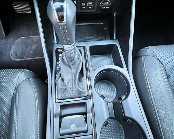 Серый Хендай Туксон, объемом двигателя 2.36 л и пробегом 85 тыс. км за 22500 $, фото 13 на Automoto.ua