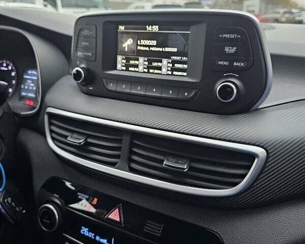 Сірий Хендай Туксон, об'ємом двигуна 2 л та пробігом 136 тис. км за 17300 $, фото 22 на Automoto.ua