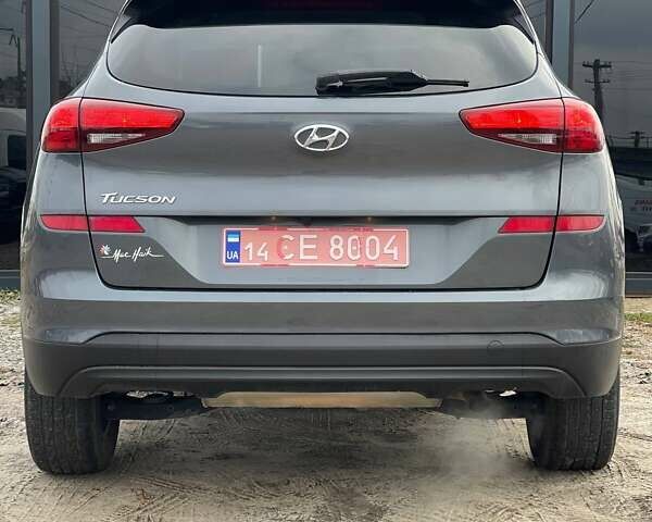 Сірий Хендай Туксон, об'ємом двигуна 2.4 л та пробігом 181 тис. км за 15300 $, фото 5 на Automoto.ua