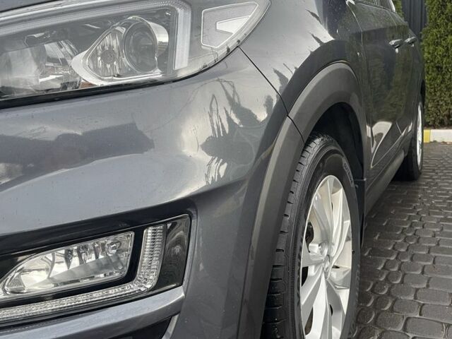 Хендай Туксон 2019 в Коростене на Automoto.ua Серый Хендай Туксон, объемом двигателя 2 л и пробегом 140 тыс. км за 19700 $, фото 1 на Automoto.ua