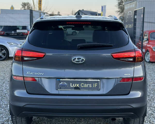 Хендай Туксон 2019 в Ивано-Франковске на Automoto.ua Серый Хендай Туксон, объемом двигателя 2 л и пробегом 86 тыс. км за 17500 $, фото 51 на Automoto.ua