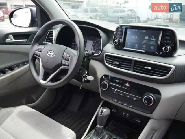 Сірий Хендай Туксон, об'ємом двигуна 2.4 л та пробігом 103 тис. км за 3100 $, фото 14 на Automoto.ua