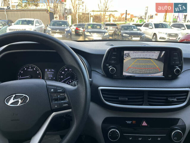 Сірий Хендай Туксон, об'ємом двигуна 0 л та пробігом 69 тис. км за 18350 $, фото 18 на Automoto.ua