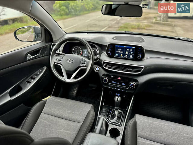 Хендай Туксон 2019 в Виннице на Automoto.ua Серый Хендай Туксон, объемом двигателя 2 л и пробегом 78 тыс. км за 21350 $, фото 36 на Automoto.ua