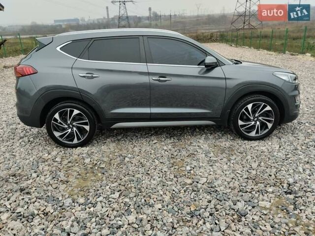 Сірий Хендай Туксон, об'ємом двигуна 2 л та пробігом 62 тис. км за 22800 $, фото 4 на Automoto.ua