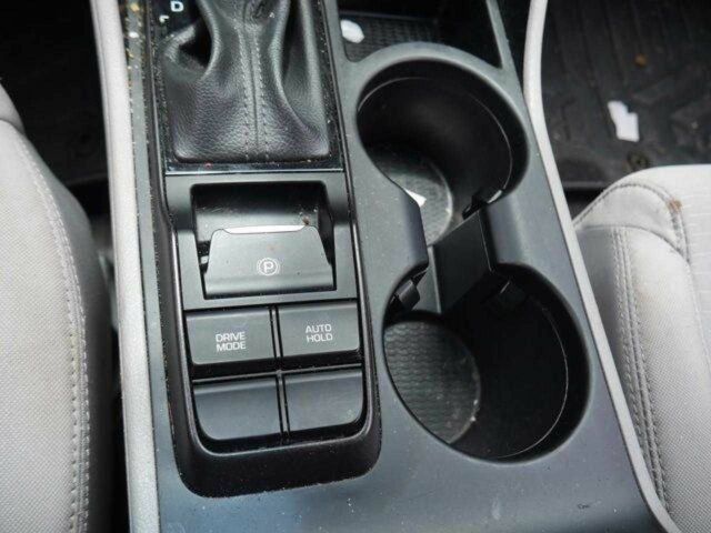 Серый Хендай Туксон, объемом двигателя 2 л и пробегом 149 тыс. км за 15000 $, фото 19 на Automoto.ua