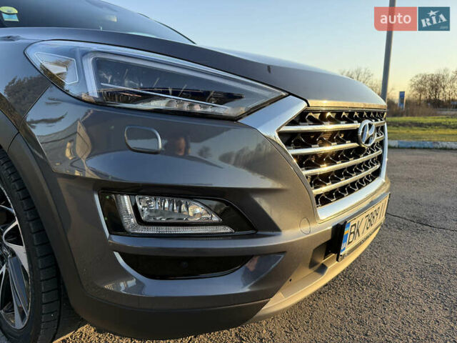 Серый Хендай Туксон, объемом двигателя 1.6 л и пробегом 214 тыс. км за 21000 $, фото 28 на Automoto.ua