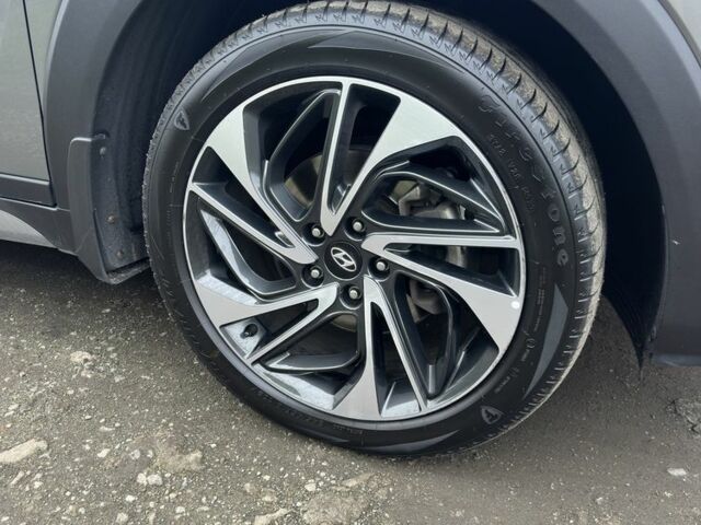 Сірий Хендай Туксон, об'ємом двигуна 2 л та пробігом 103 тис. км за 24700 $, фото 13 на Automoto.ua