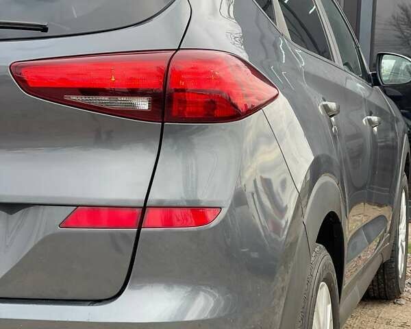 Сірий Хендай Туксон, об'ємом двигуна 2.4 л та пробігом 181 тис. км за 15300 $, фото 6 на Automoto.ua