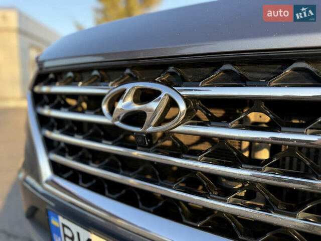 Серый Хендай Туксон, объемом двигателя 1.6 л и пробегом 214 тыс. км за 21000 $, фото 18 на Automoto.ua