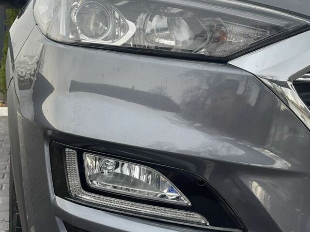 Хендай Туксон 2019 в Коростене на Automoto.ua Серый Хендай Туксон, объемом двигателя 2 л и пробегом 140 тыс. км за 19700 $, фото 5 на Automoto.ua