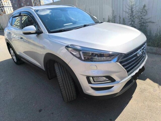 Сірий Хендай Туксон, об'ємом двигуна 2.4 л та пробігом 71 тис. км за 14000 $, фото 2 на Automoto.ua