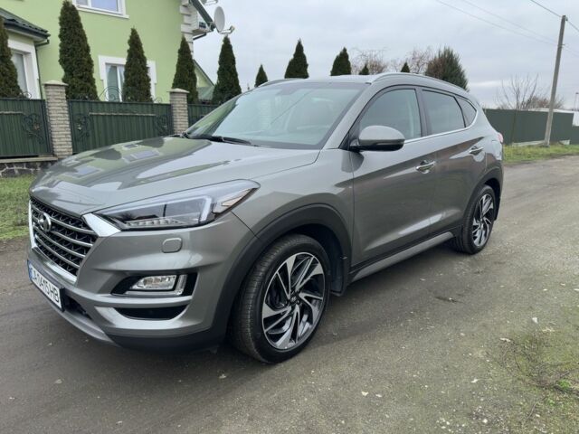 Сірий Хендай Туксон, об'ємом двигуна 2 л та пробігом 103 тис. км за 24700 $, фото 1 на Automoto.ua