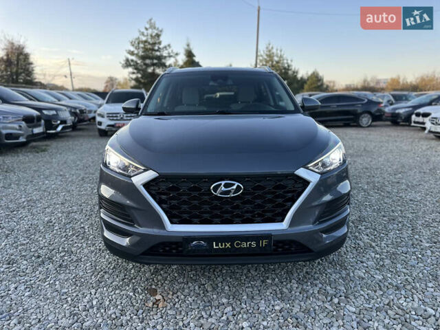Хендай Туксон 2019 в Ивано-Франковске на Automoto.ua Серый Хендай Туксон, объемом двигателя 2 л и пробегом 86 тыс. км за 17500 $, фото 4 на Automoto.ua