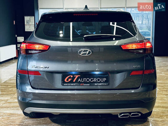 Серый Хендай Туксон, объемом двигателя 1.6 л и пробегом 147 тыс. км за 20500 $, фото 8 на Automoto.ua