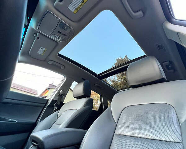 Серый Хендай Туксон, объемом двигателя 2.36 л и пробегом 85 тыс. км за 22500 $, фото 16 на Automoto.ua