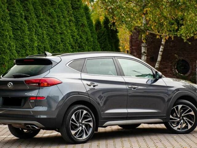 Серый Хендай Туксон, объемом двигателя 1.6 л и пробегом 100 тыс. км за 9900 $, фото 10 на Automoto.ua