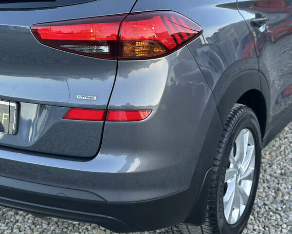 Хендай Туксон 2019 в Ивано-Франковске на Automoto.ua Серый Хендай Туксон, объемом двигателя 2 л и пробегом 86 тыс. км за 17500 $, фото 52 на Automoto.ua