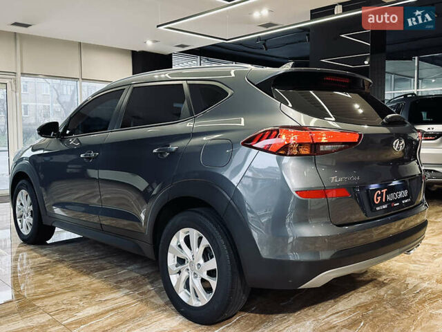 Серый Хендай Туксон, объемом двигателя 1.6 л и пробегом 147 тыс. км за 20500 $, фото 9 на Automoto.ua
