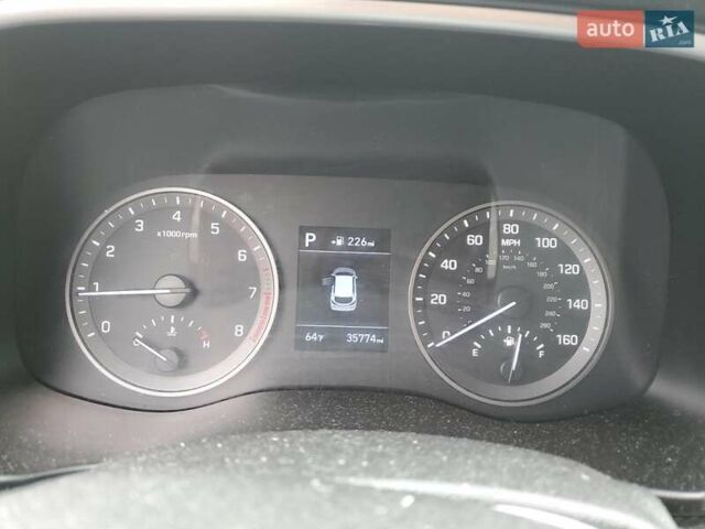 Сірий Хендай Туксон, об'ємом двигуна 2.4 л та пробігом 56 тис. км за 2600 $, фото 8 на Automoto.ua