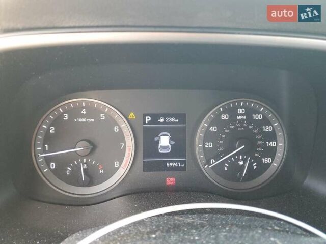 Серый Хендай Туксон, объемом двигателя 2 л и пробегом 94 тыс. км за 3000 $, фото 8 на Automoto.ua