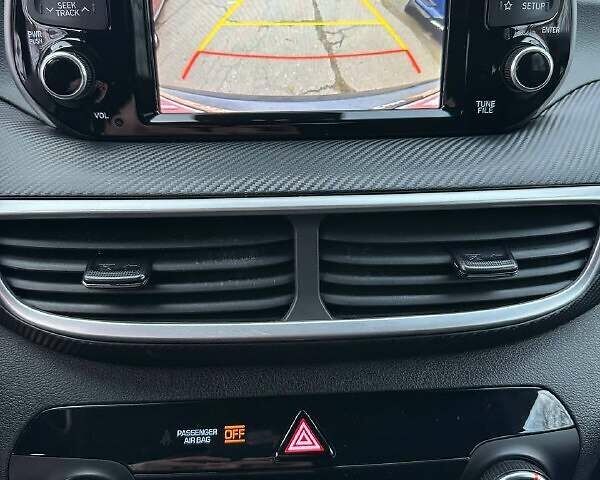 Серый Хендай Туксон, объемом двигателя 2 л и пробегом 120 тыс. км за 16500 $, фото 11 на Automoto.ua