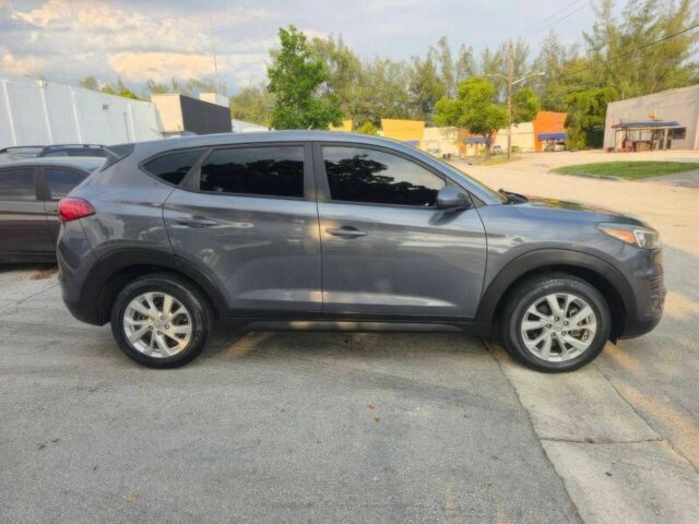 Хендай Туксон 2019 у Чернігові на Automoto.ua Сірий Хендай Туксон, об'ємом двигуна 2 л та пробігом 32 тис. км за 4800 $, фото 2 на Automoto.ua