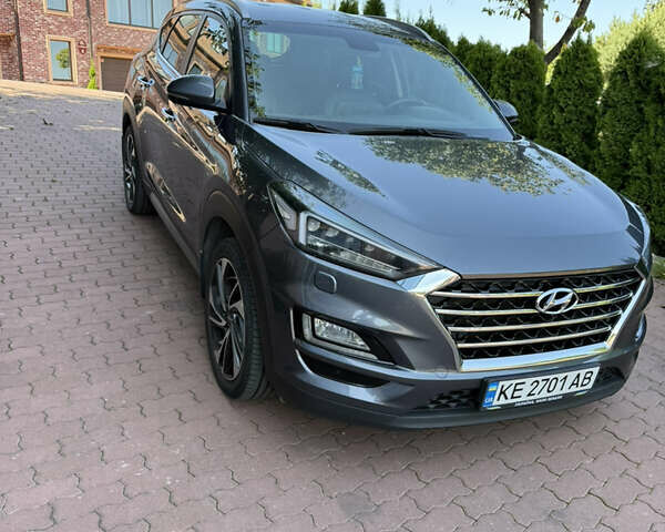 Серый Хендай Туксон, объемом двигателя 2 л и пробегом 157 тыс. км за 22500 $, фото 21 на Automoto.ua