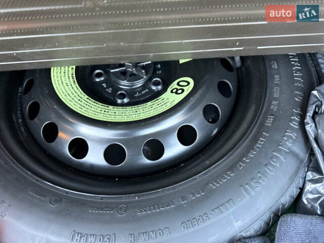 Серый Хендай Туксон, объемом двигателя 1.6 л и пробегом 214 тыс. км за 21000 $, фото 83 на Automoto.ua