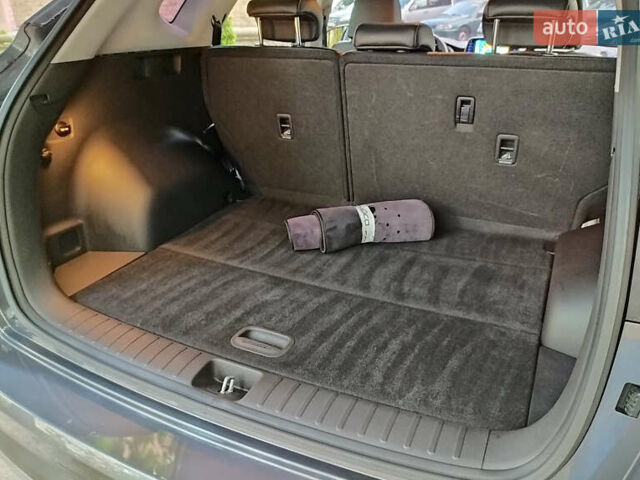 Серый Хендай Туксон, объемом двигателя 2 л и пробегом 97 тыс. км за 21888 $, фото 25 на Automoto.ua