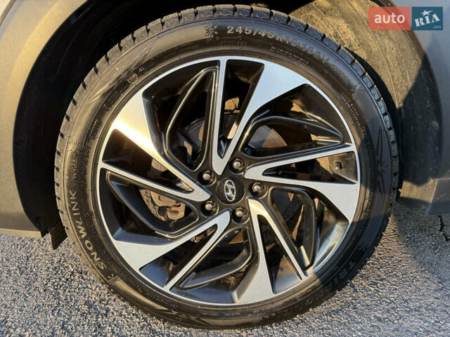 Серый Хендай Туксон, объемом двигателя 1.6 л и пробегом 214 тыс. км за 21000 $, фото 37 на Automoto.ua