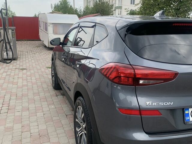 Хендай Туксон 2019 в Черновцах на Automoto.ua Серый Хендай Туксон, объемом двигателя 2 л и пробегом 45 тыс. км за 18900 $, фото 13 на Automoto.ua