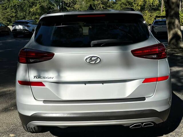 Сірий Хендай Туксон, об'ємом двигуна 2.4 л та пробігом 36 тис. км за 5800 $, фото 5 на Automoto.ua