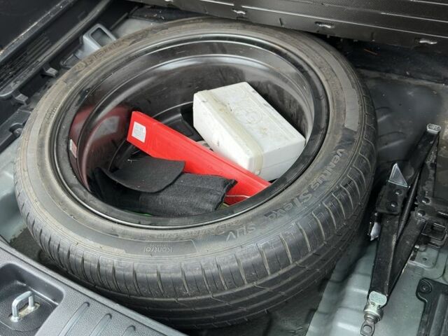 Сірий Хендай Туксон, об'ємом двигуна 2 л та пробігом 103 тис. км за 24700 $, фото 11 на Automoto.ua