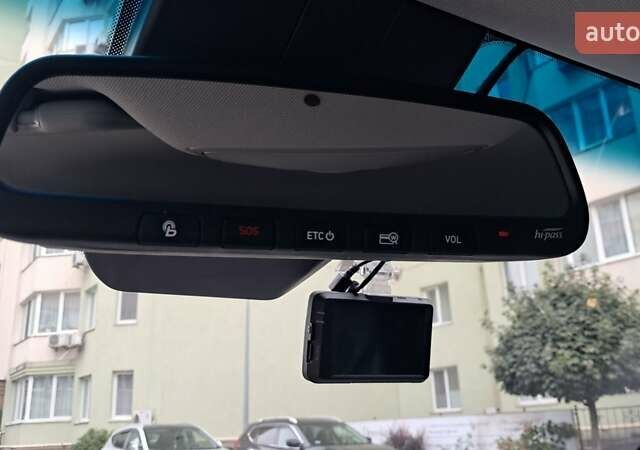 Серый Хендай Туксон, объемом двигателя 2 л и пробегом 135 тыс. км за 24500 $, фото 3 на Automoto.ua