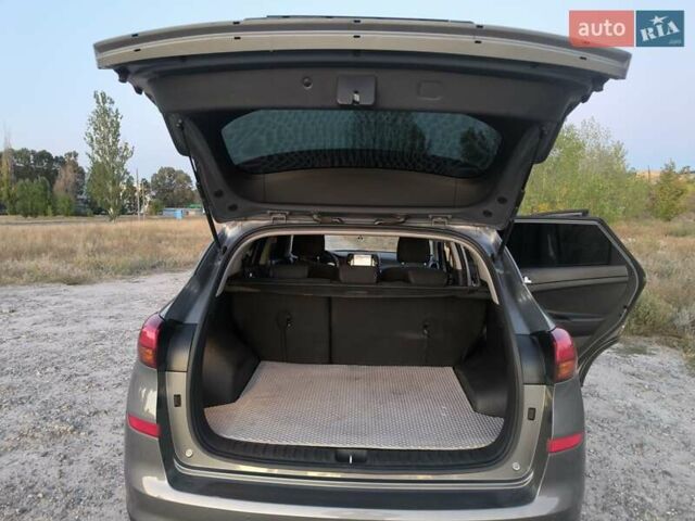 Серый Хендай Туксон, объемом двигателя 2 л и пробегом 92 тыс. км за 23500 $, фото 30 на Automoto.ua