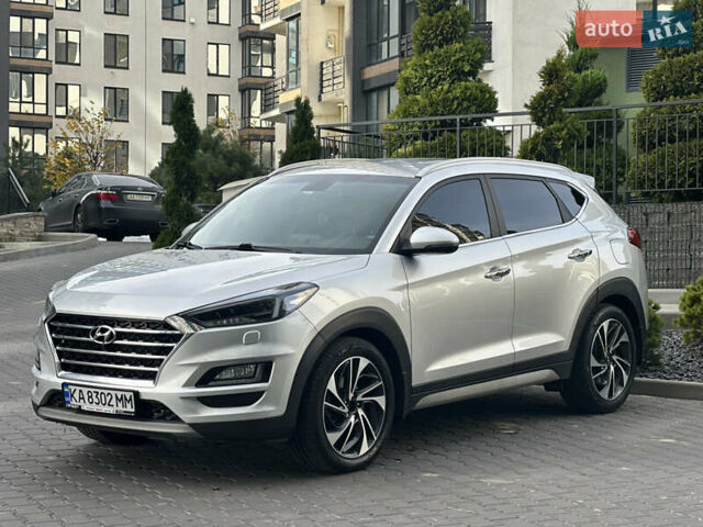 Сірий Хендай Туксон, об'ємом двигуна 2 л та пробігом 176 тис. км за 22999 $, фото 7 на Automoto.ua