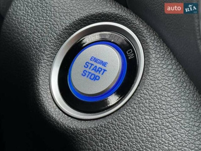 Серый Хендай Туксон, объемом двигателя 2 л и пробегом 32 тыс. км за 22800 $, фото 59 на Automoto.ua