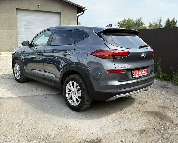 Серый Хендай Туксон, объемом двигателя 1.6 л и пробегом 124 тыс. км за 23499 $, фото 8 на Automoto.ua