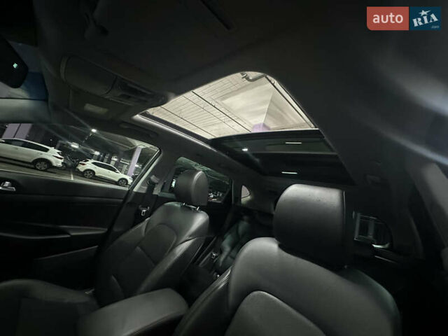 Серый Хендай Туксон, объемом двигателя 2 л и пробегом 28 тыс. км за 30200 $, фото 13 на Automoto.ua