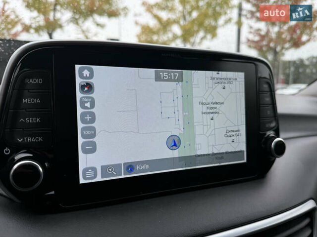 Серый Хендай Туксон, объемом двигателя 2 л и пробегом 28 тыс. км за 32800 $, фото 35 на Automoto.ua