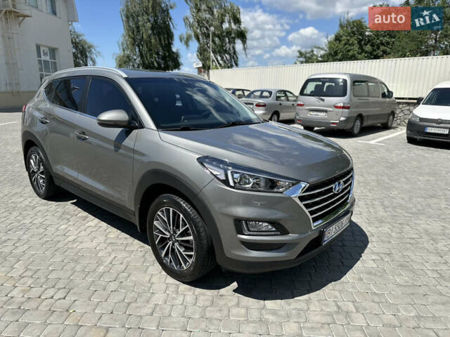 Сірий Хендай Туксон, об'ємом двигуна 2 л та пробігом 25 тис. км за 24000 $, фото 7 на Automoto.ua
