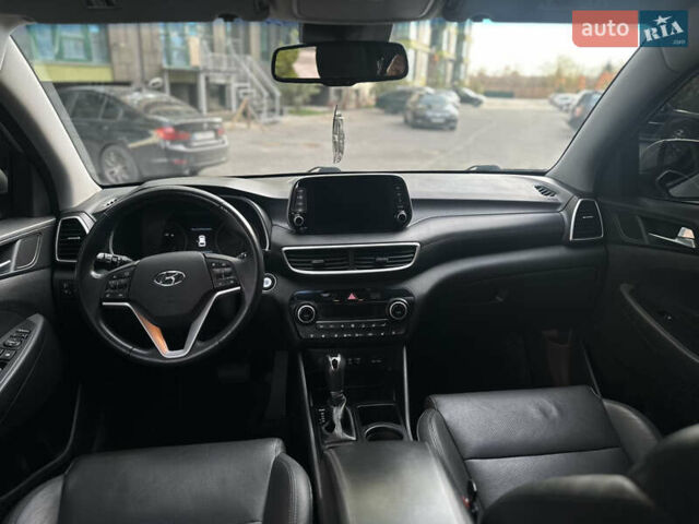 Сірий Хендай Туксон, об'ємом двигуна 2 л та пробігом 176 тис. км за 22999 $, фото 28 на Automoto.ua