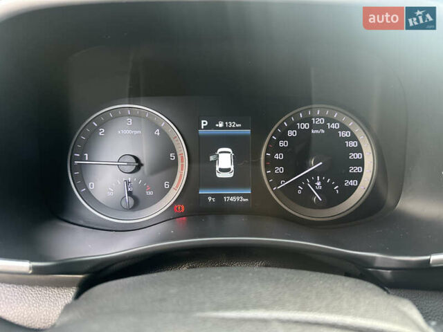Сірий Хендай Туксон, об'ємом двигуна 2 л та пробігом 176 тис. км за 22999 $, фото 33 на Automoto.ua