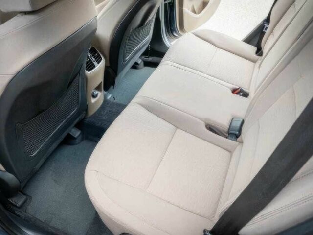 Серый Хендай Туксон, объемом двигателя 2.4 л и пробегом 33 тыс. км за 14000 $, фото 9 на Automoto.ua