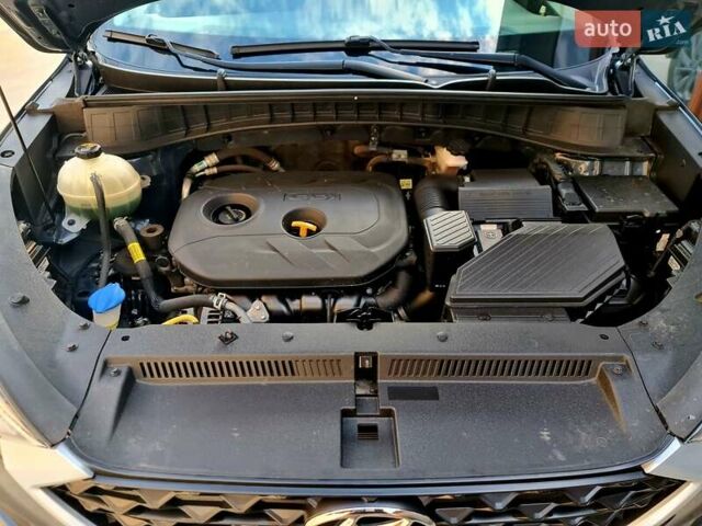 Серый Хендай Туксон, объемом двигателя 2 л и пробегом 87 тыс. км за 18600 $, фото 23 на Automoto.ua