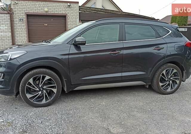 Сірий Хендай Туксон, об'ємом двигуна 2 л та пробігом 17 тис. км за 29000 $, фото 5 на Automoto.ua
