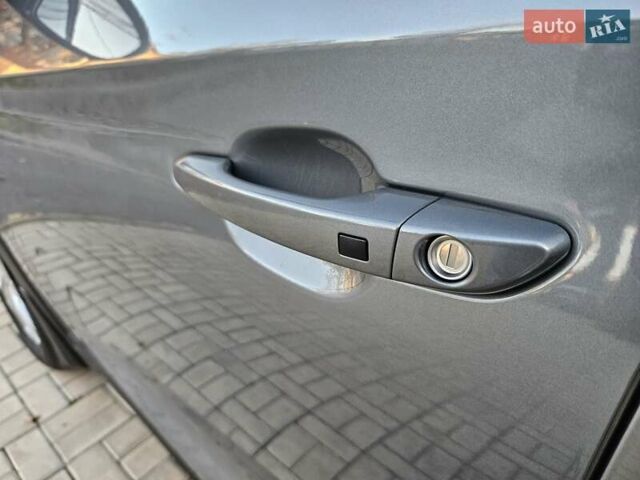 Серый Хендай Туксон, объемом двигателя 2 л и пробегом 21 тыс. км за 22500 $, фото 60 на Automoto.ua